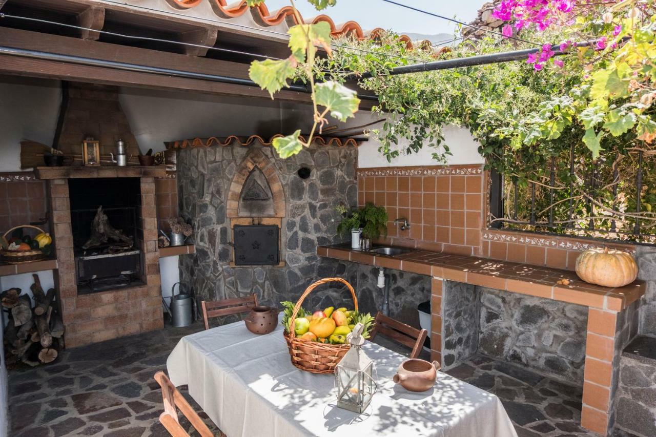 San Borondon Guest House Alojera Ngoại thất bức ảnh