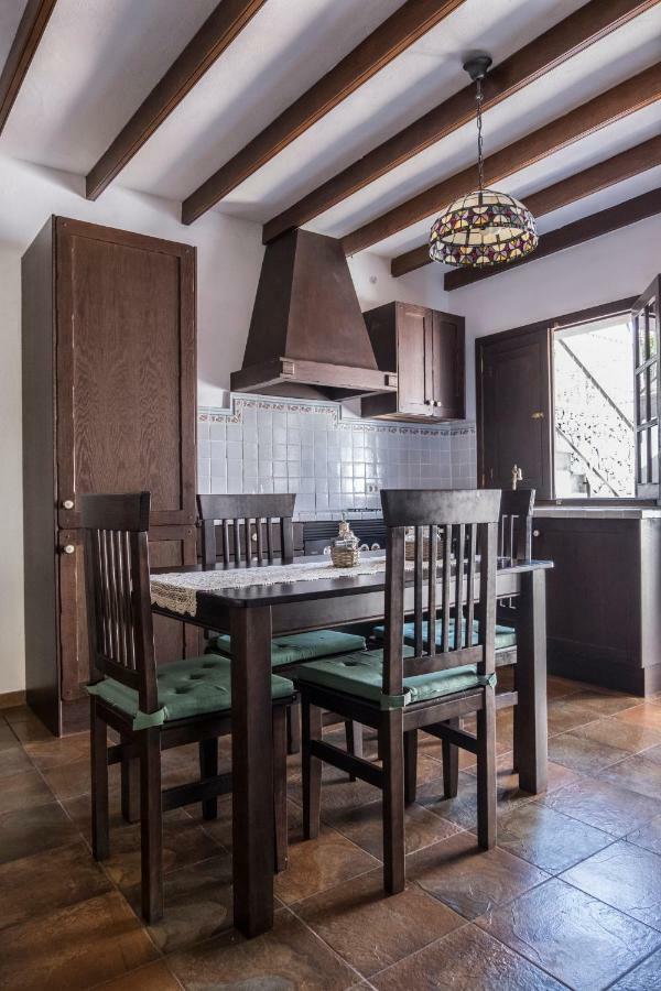San Borondon Guest House Alojera Ngoại thất bức ảnh
